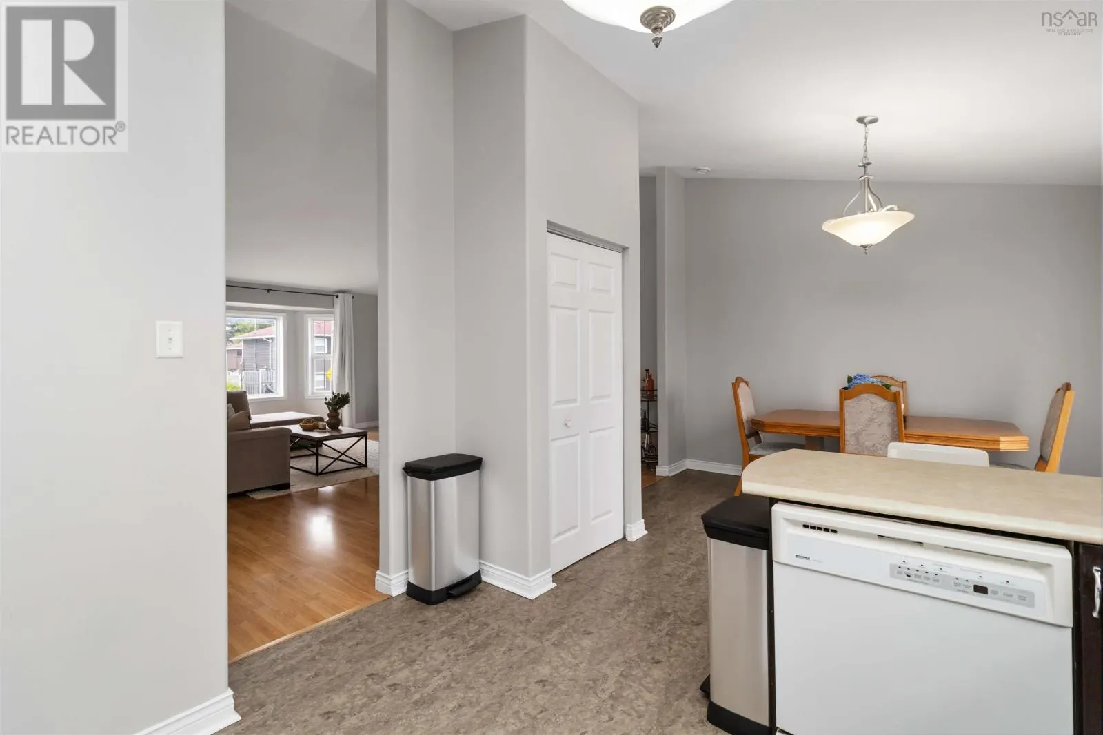 142 Serop Crescent
