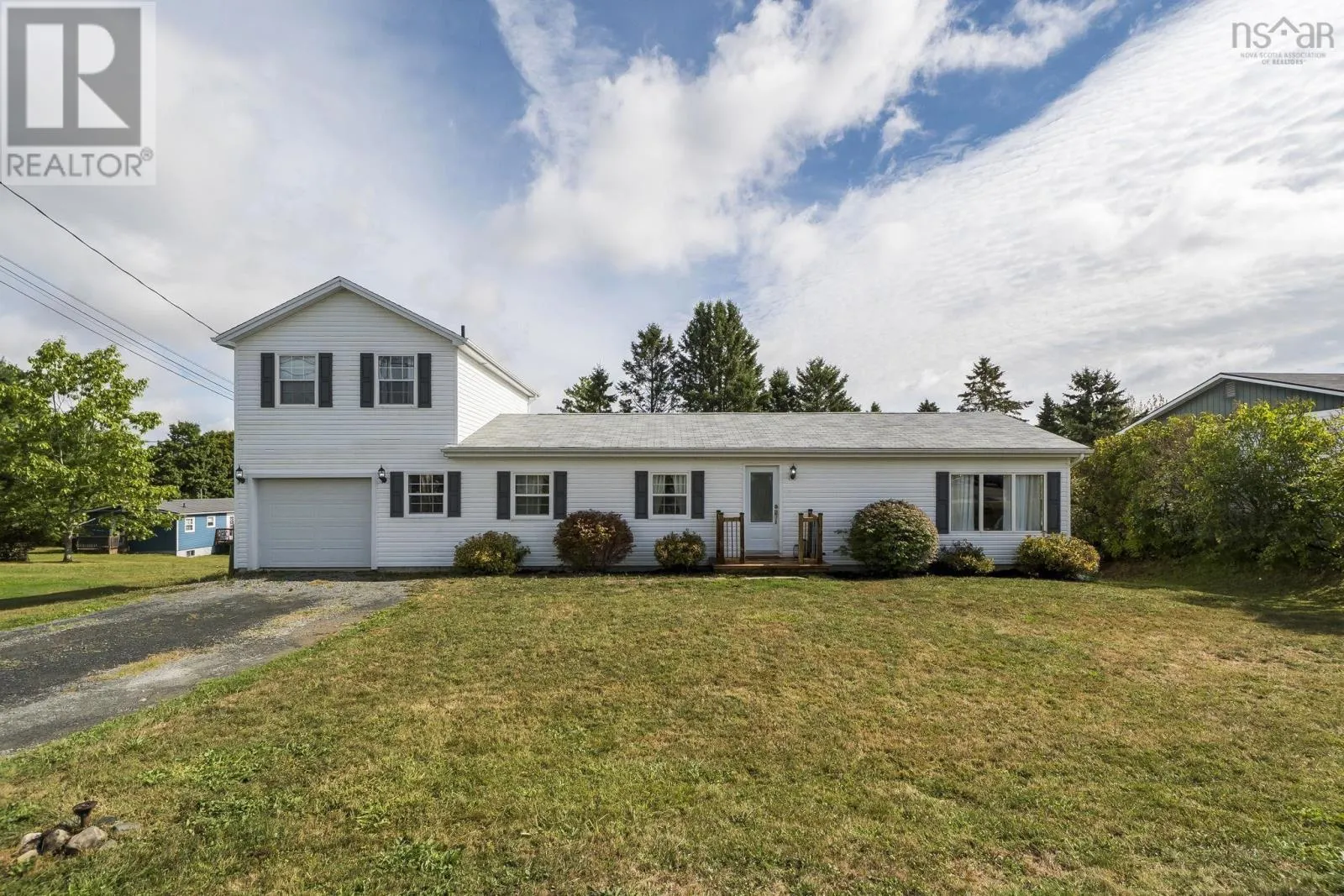 5 Pleasant Street