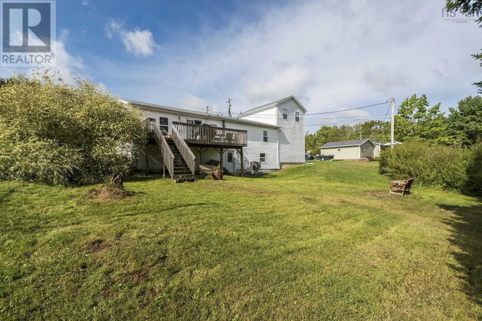 5 Pleasant Street