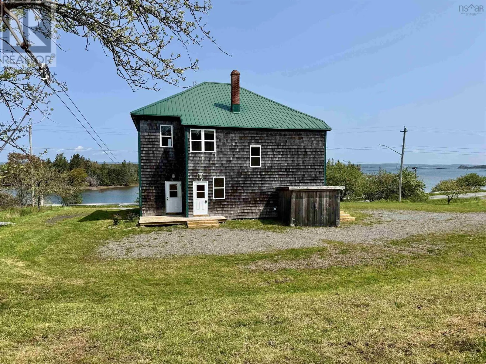 2714 Highway 320