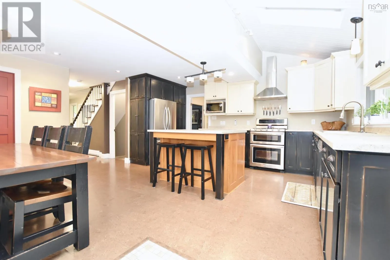 10 Kingsway Road