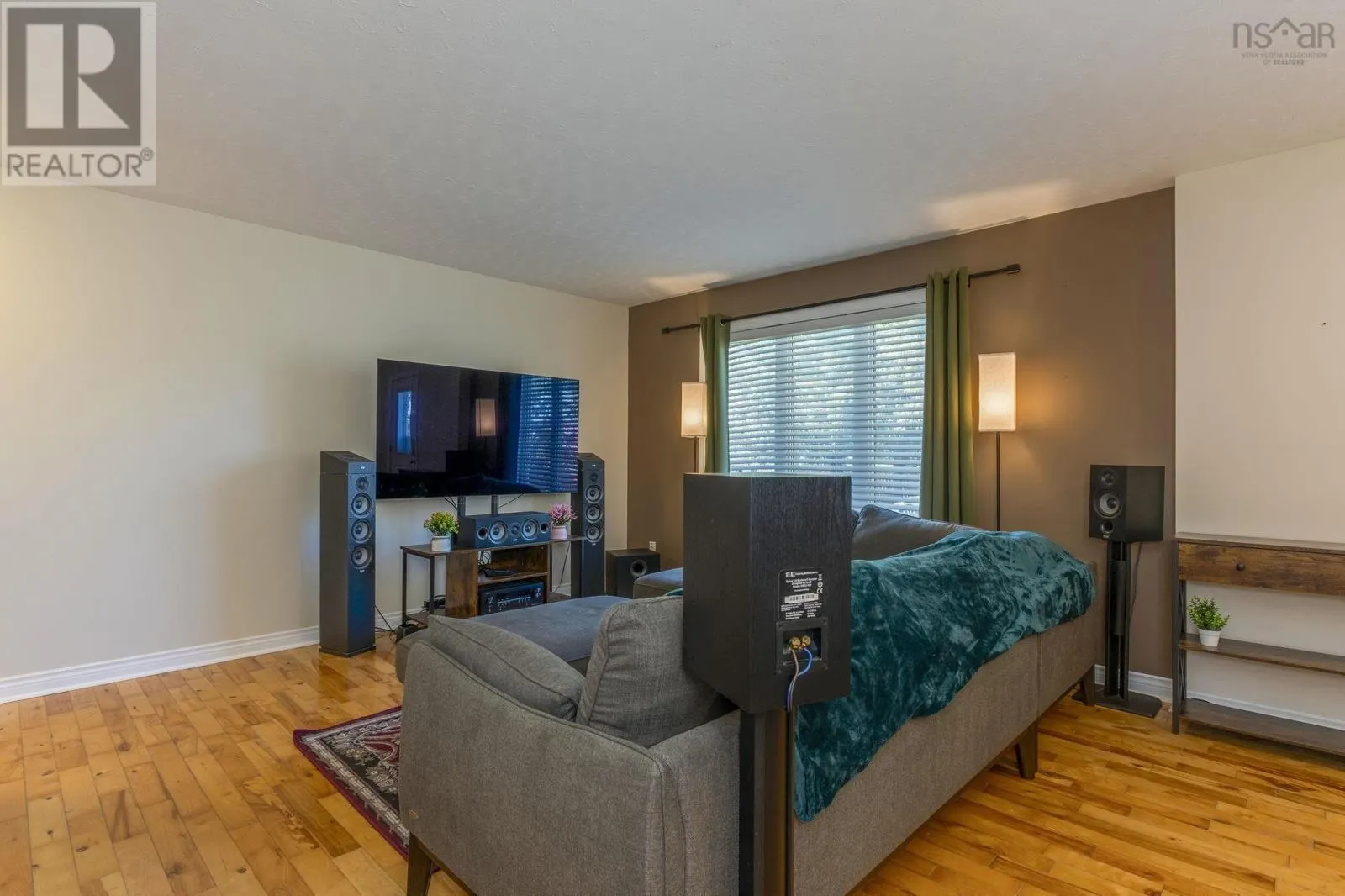 2 Sami Drive