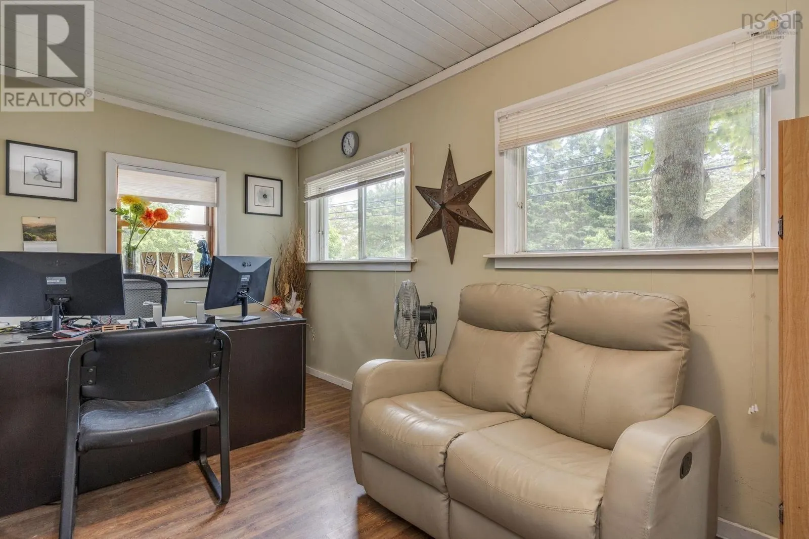 1617 Black Rock Road
