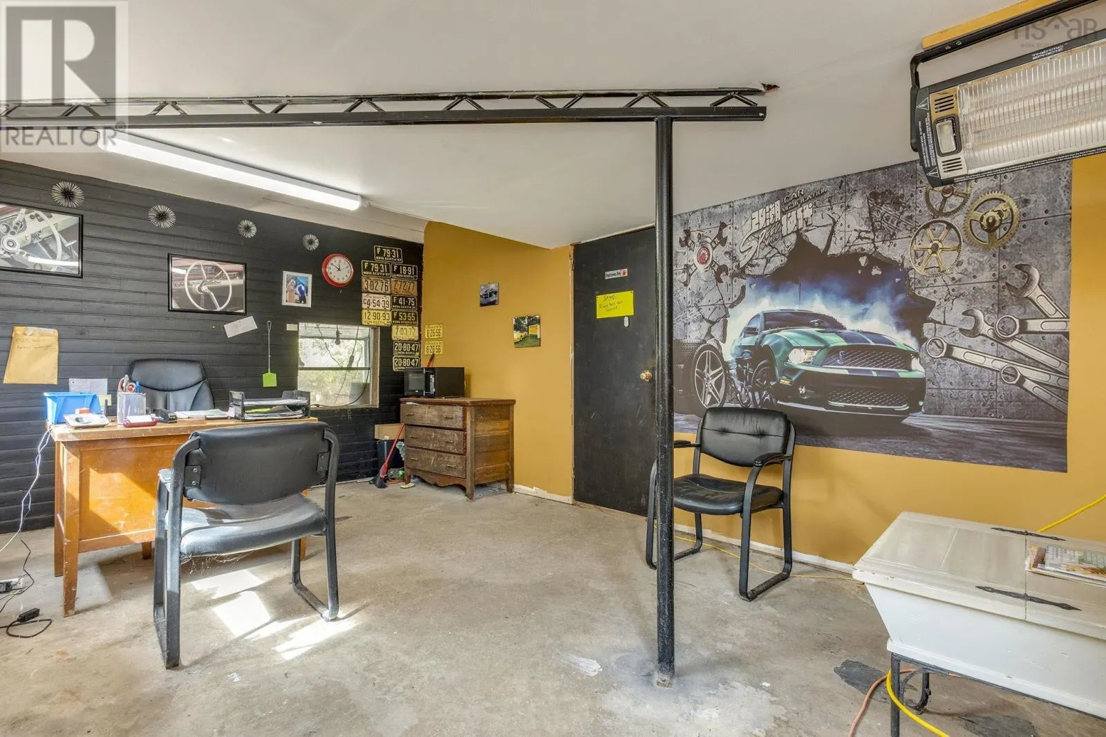 1617 Black Rock Road