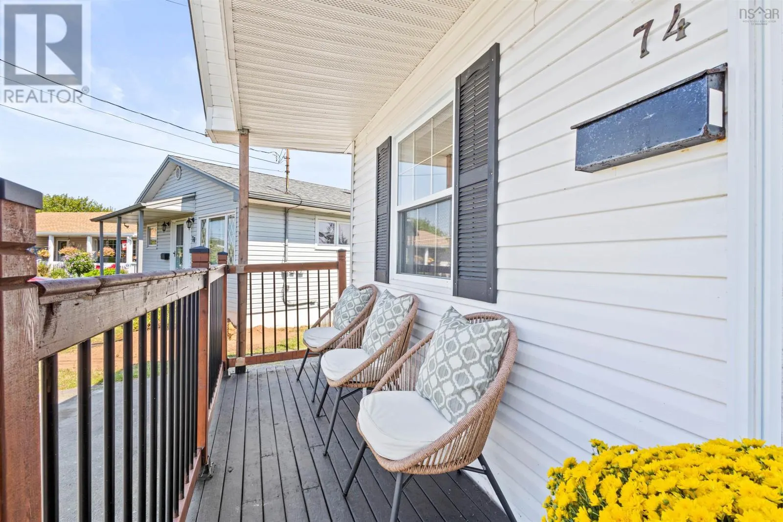 74 Sirius Crescent