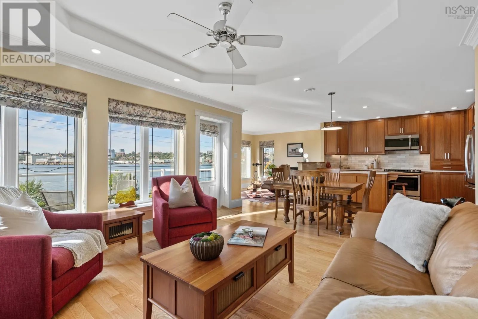 60 Shore Road