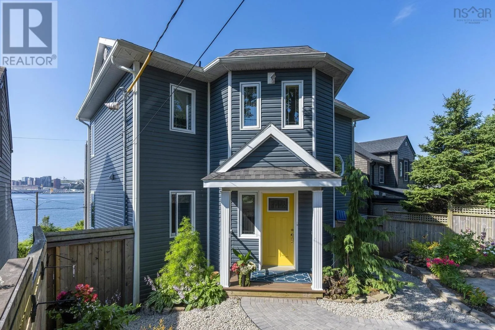 60 Shore Road