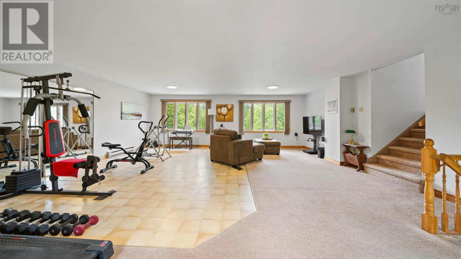 2571 ST. MARGARET'S BAY Road