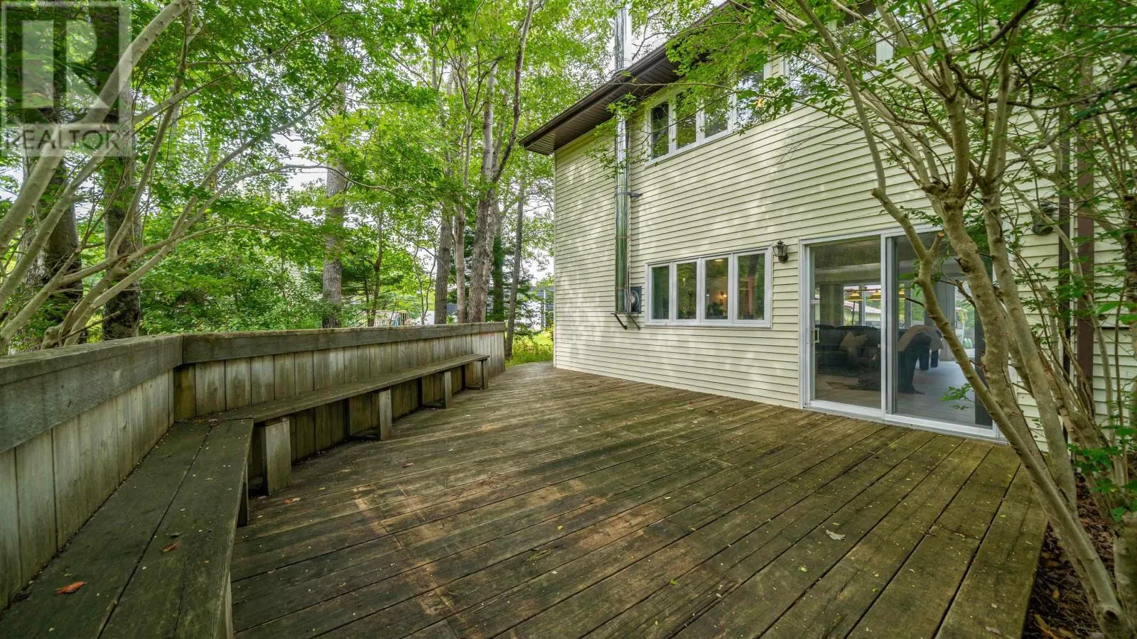 2571 ST. MARGARET'S BAY Road