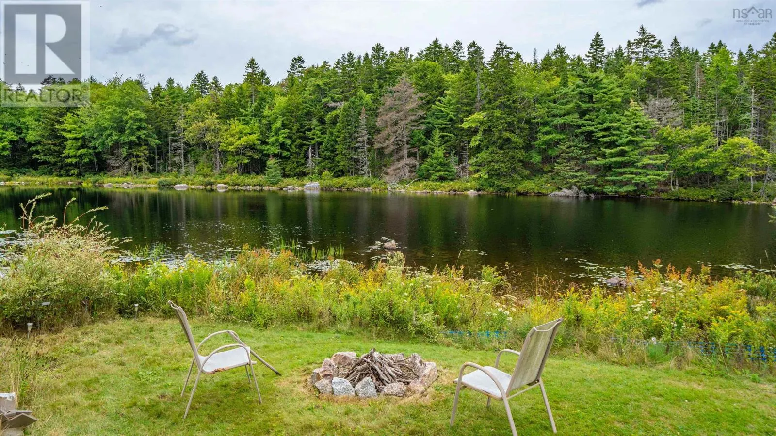 2571 ST. MARGARET'S BAY Road