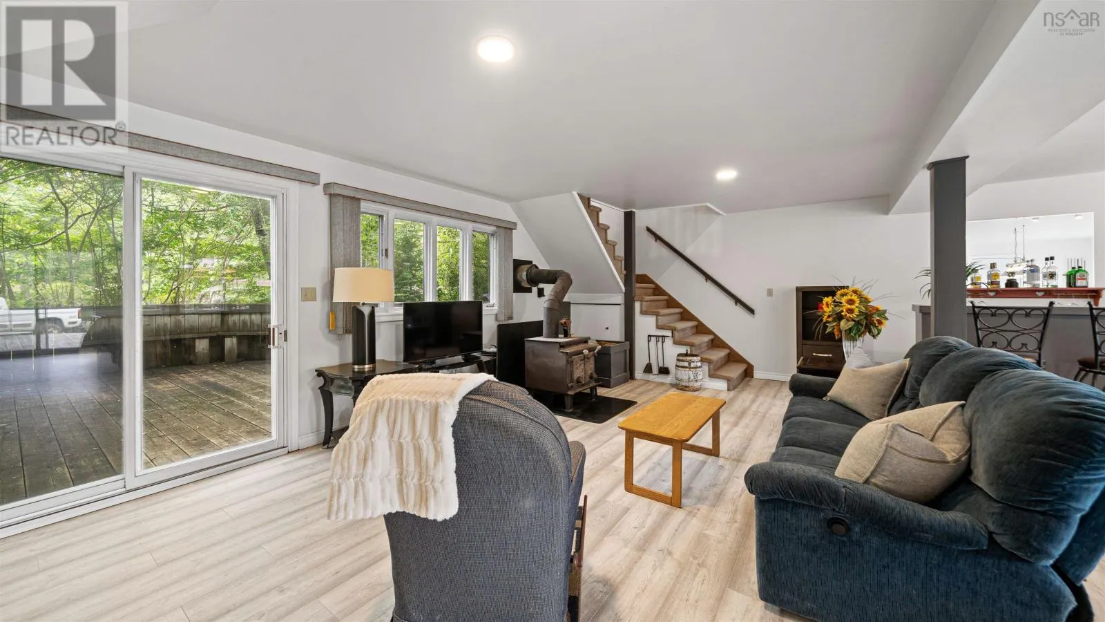 2571 ST. MARGARET'S BAY Road