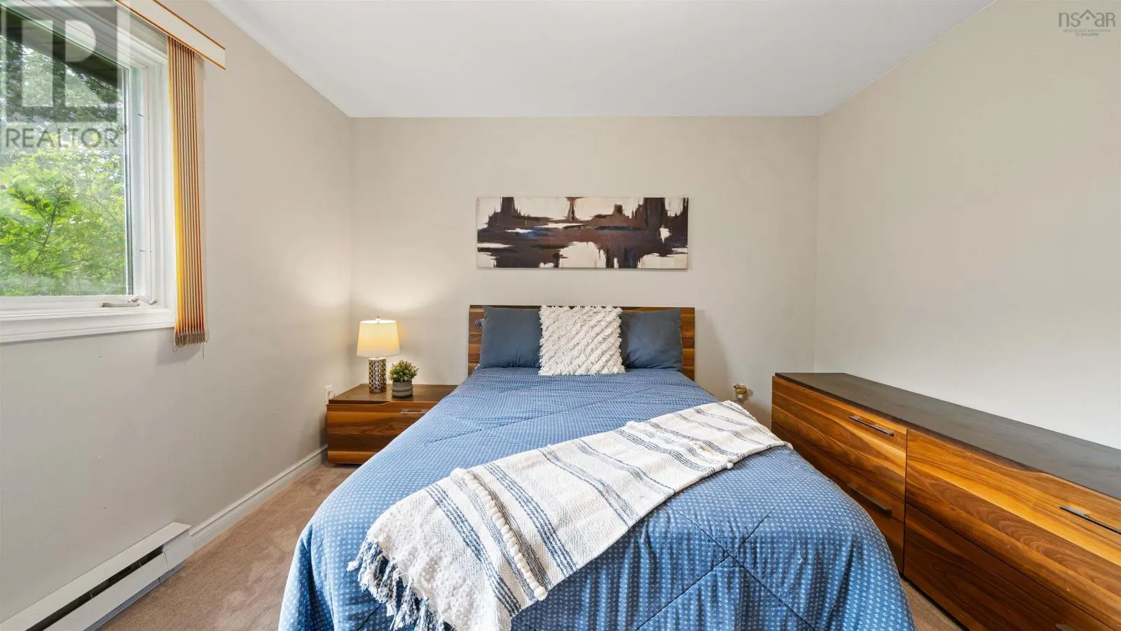 2571 ST. MARGARET'S BAY Road