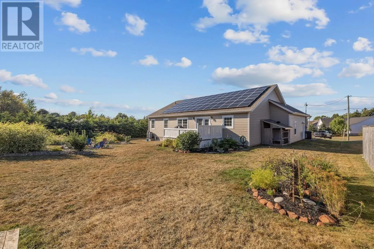 72 STARLING Crescent