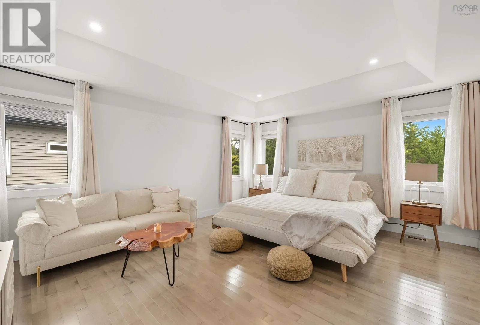 16 Shirley Elliot Court