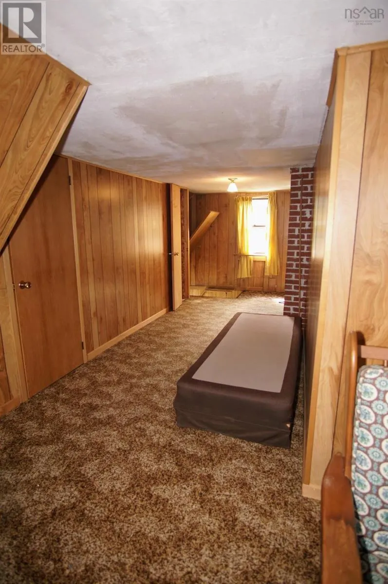 560 West Sable Road