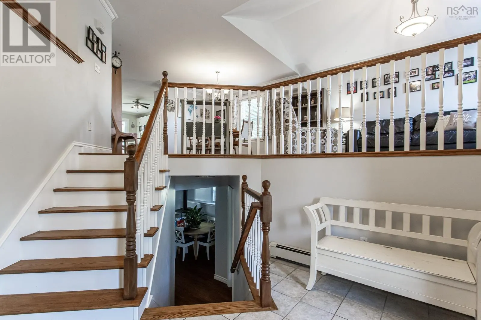 11 Rivercrest Lane