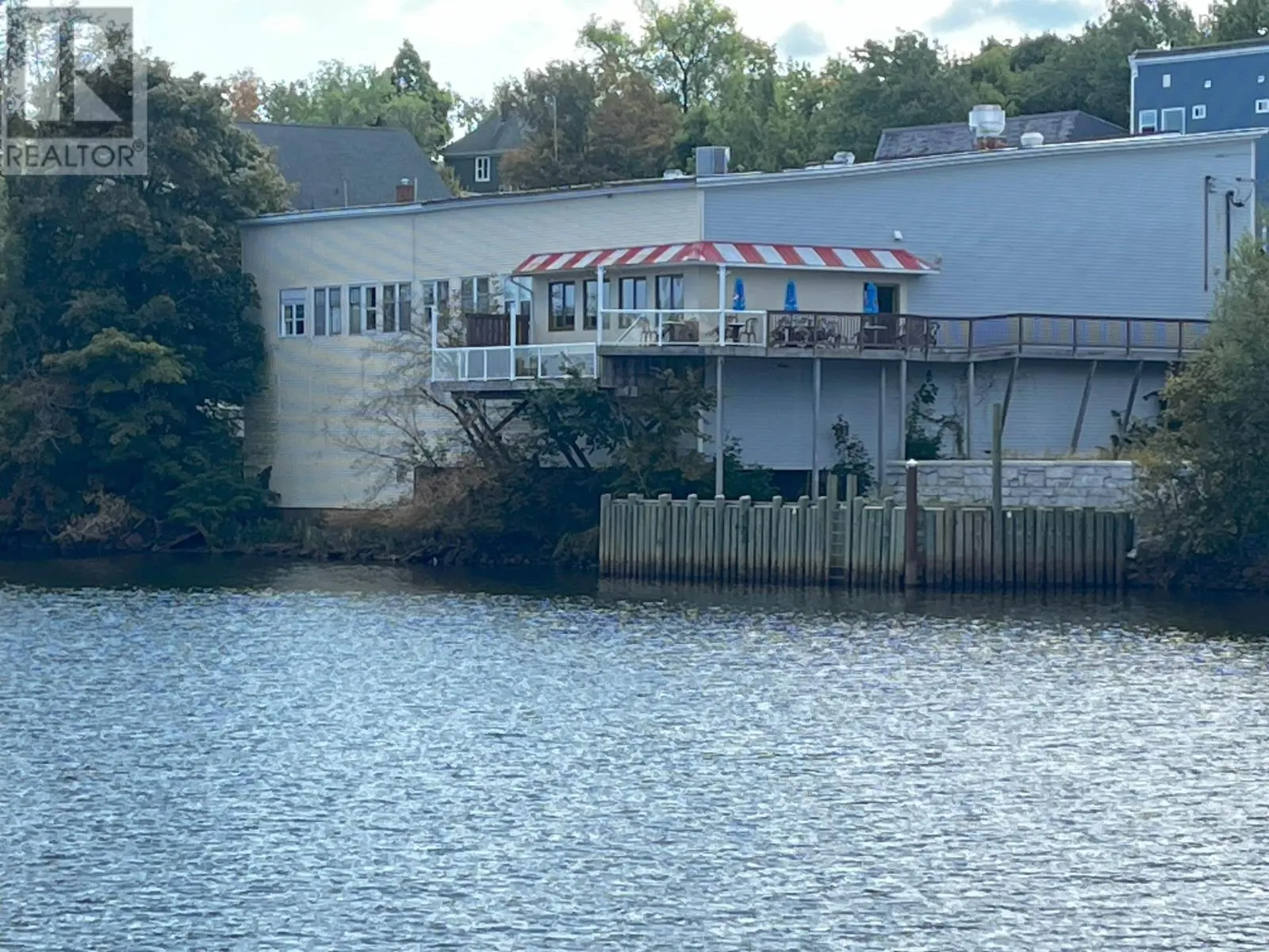 434 King Street
