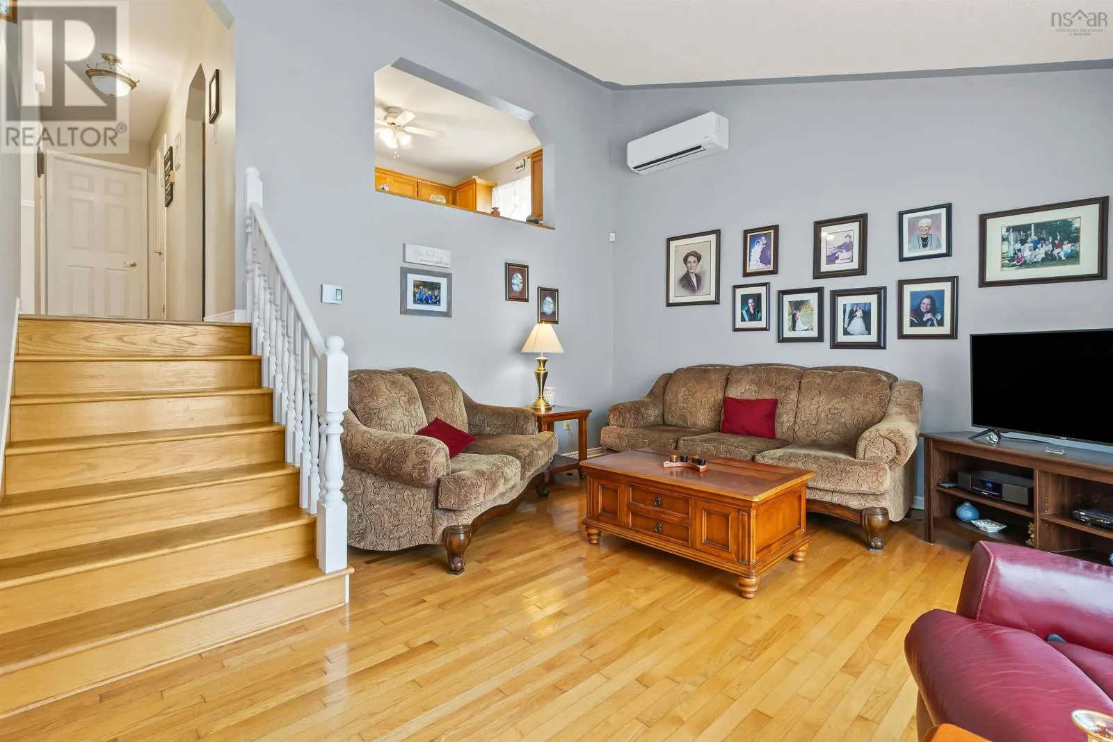 76 Noria Crescent