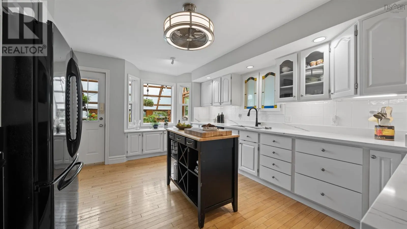 17 Oakley Avenue