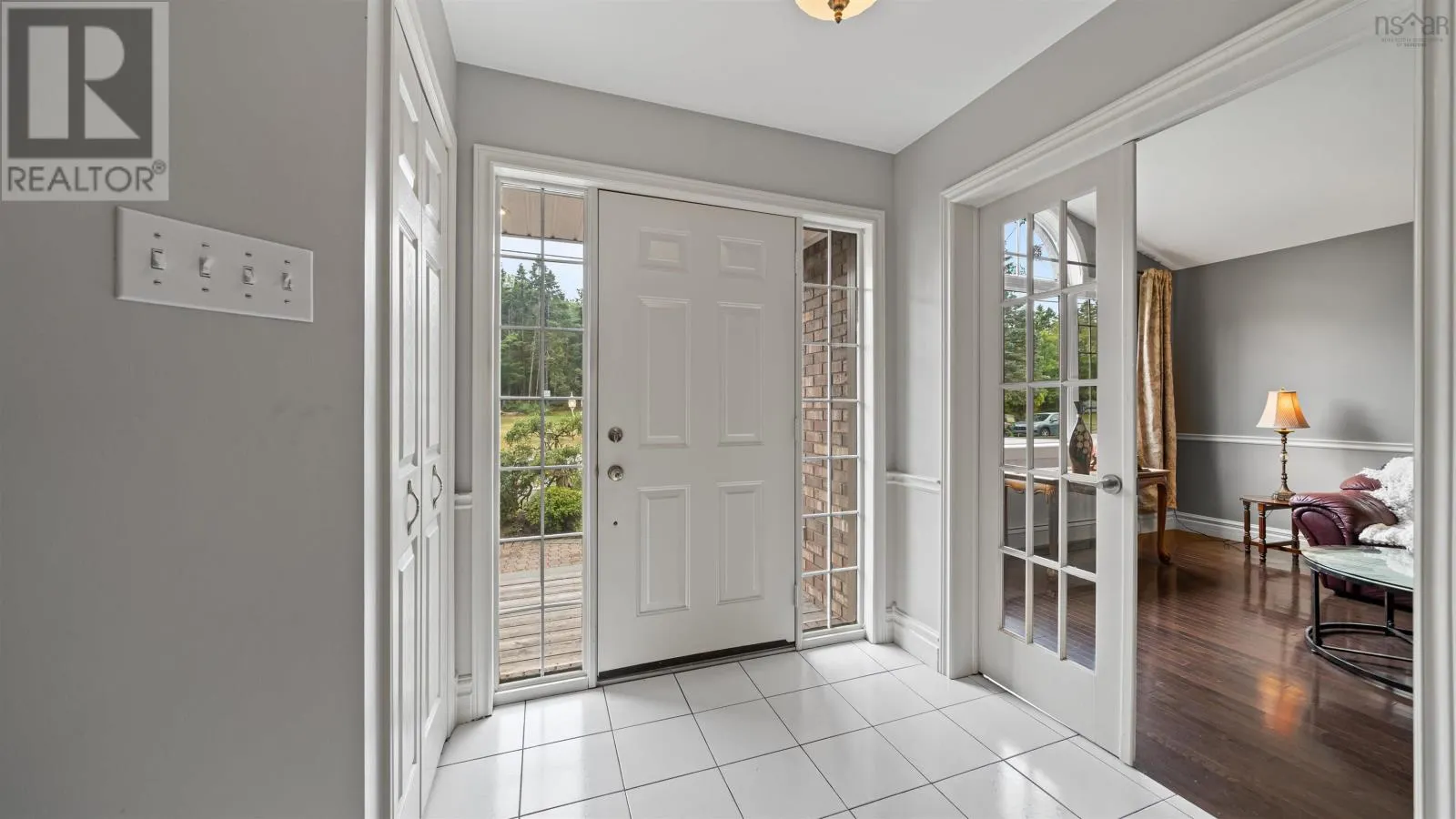 17 Oakley Avenue