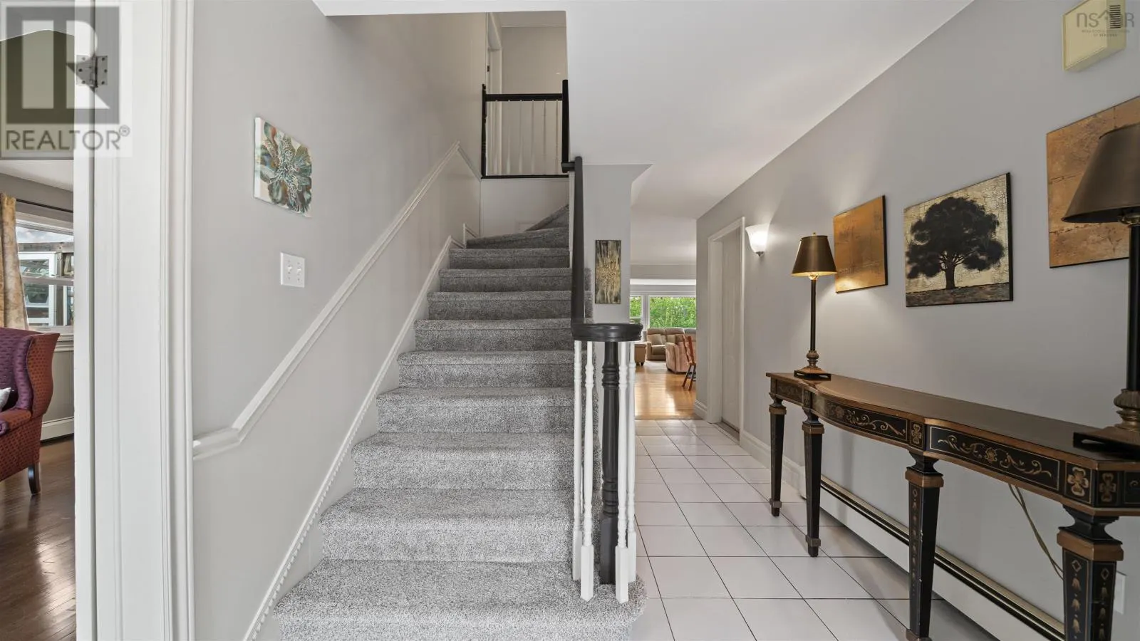 17 Oakley Avenue