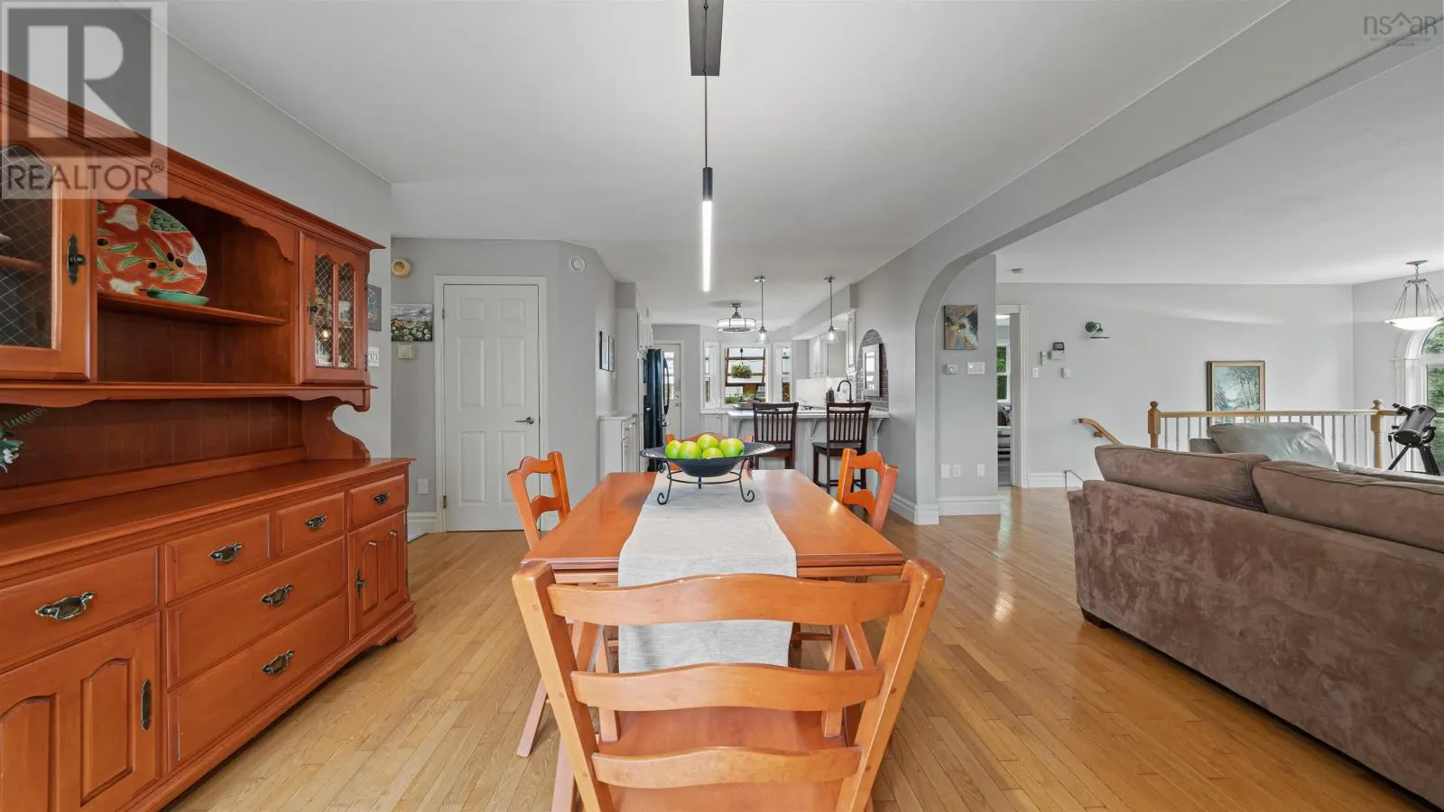 17 Oakley Avenue