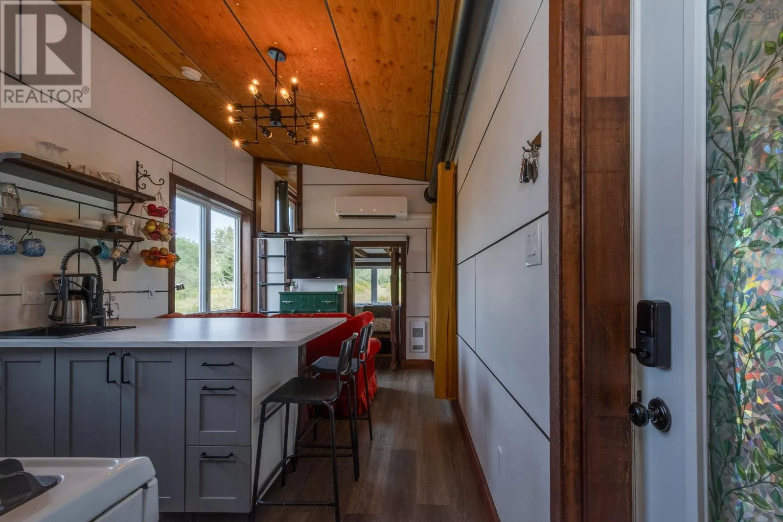 1599 ARLINGTON Road