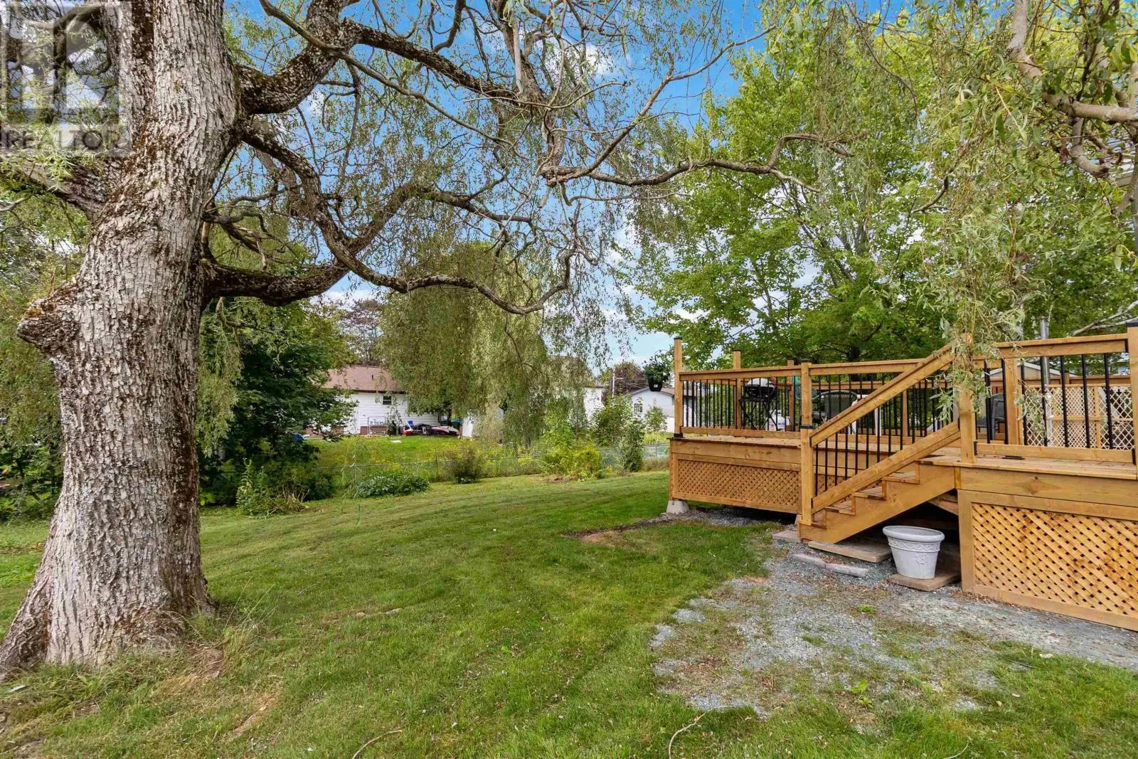 24 Woodlawn Road