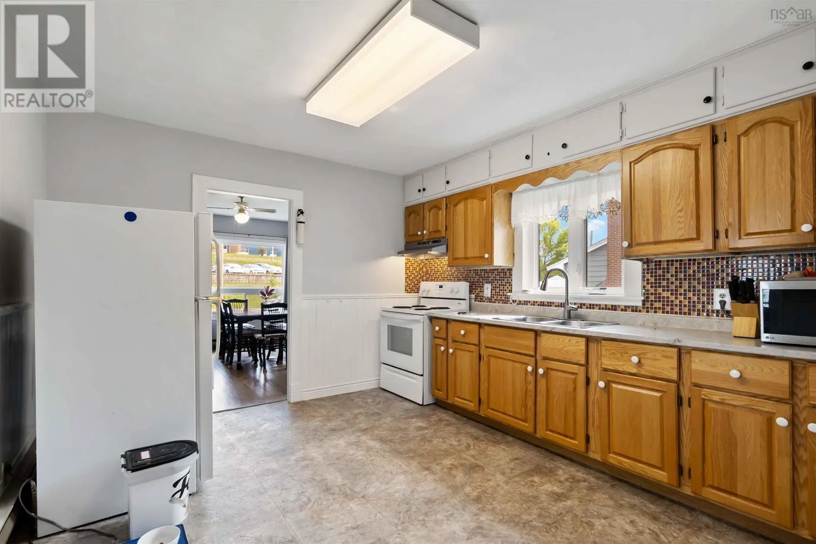 24 Woodlawn Road