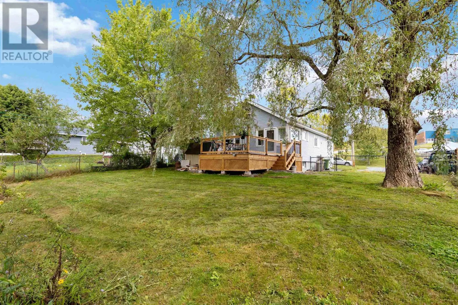 24 Woodlawn Road