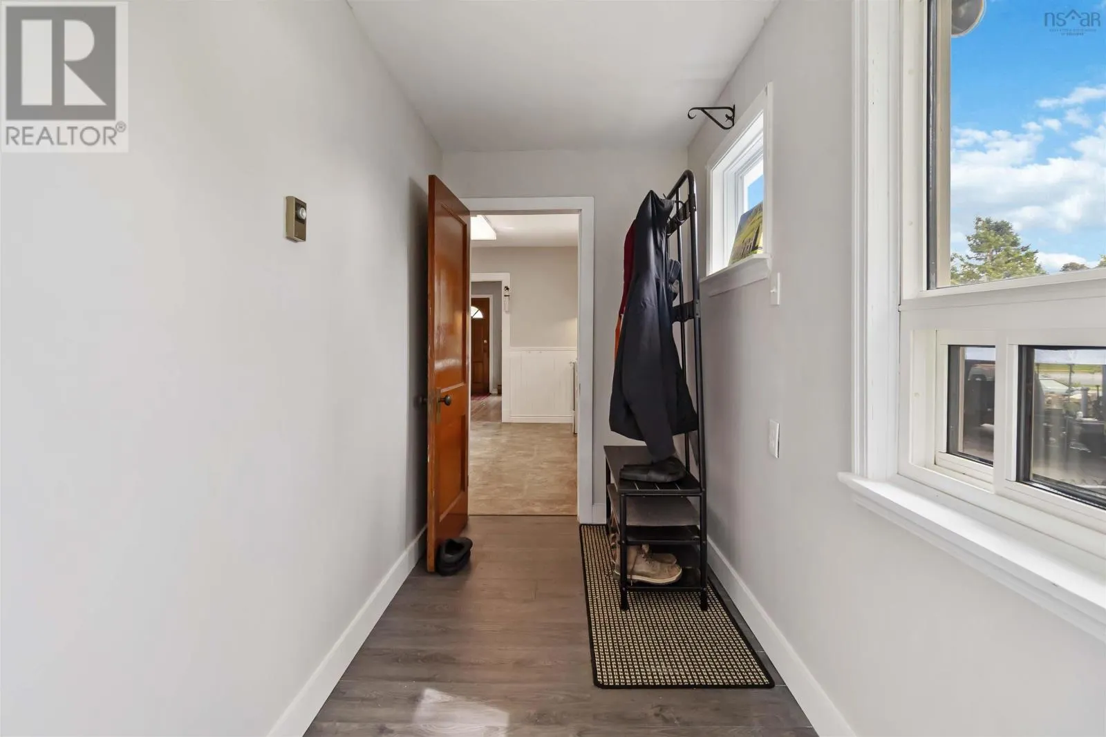 24 Woodlawn Road