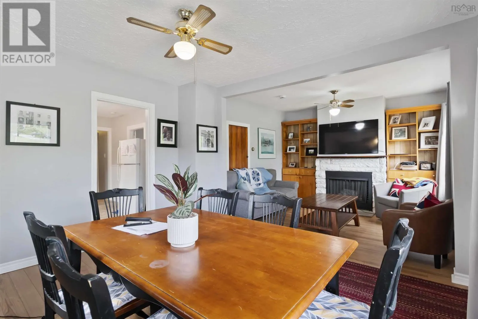24 Woodlawn Road