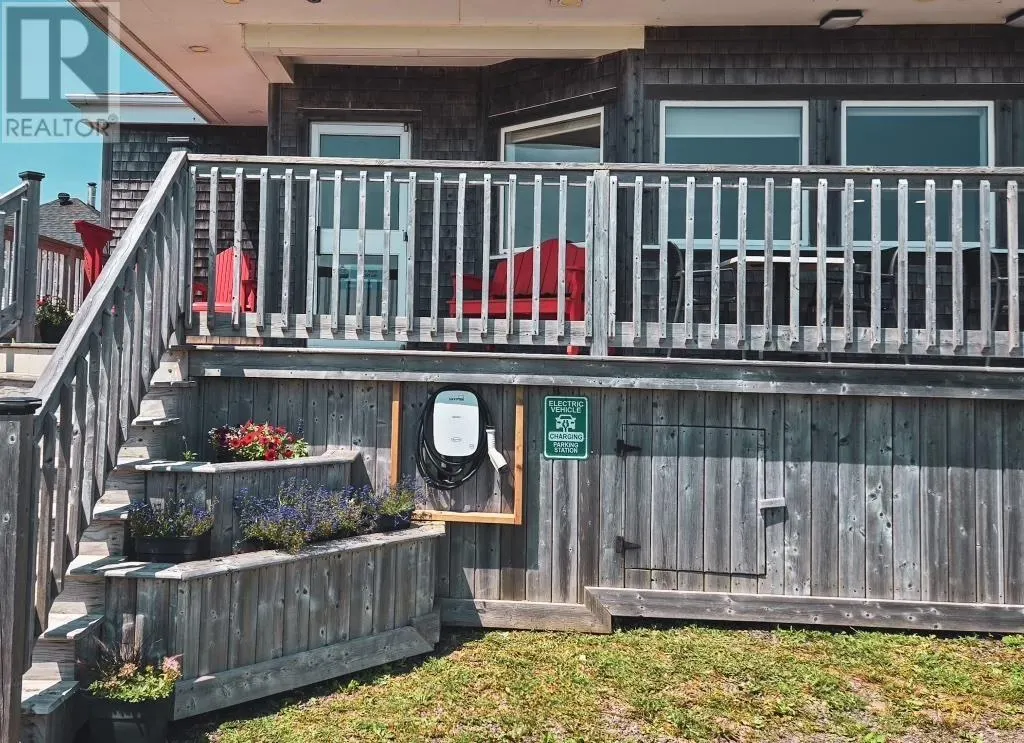51 Sheep Pond Road