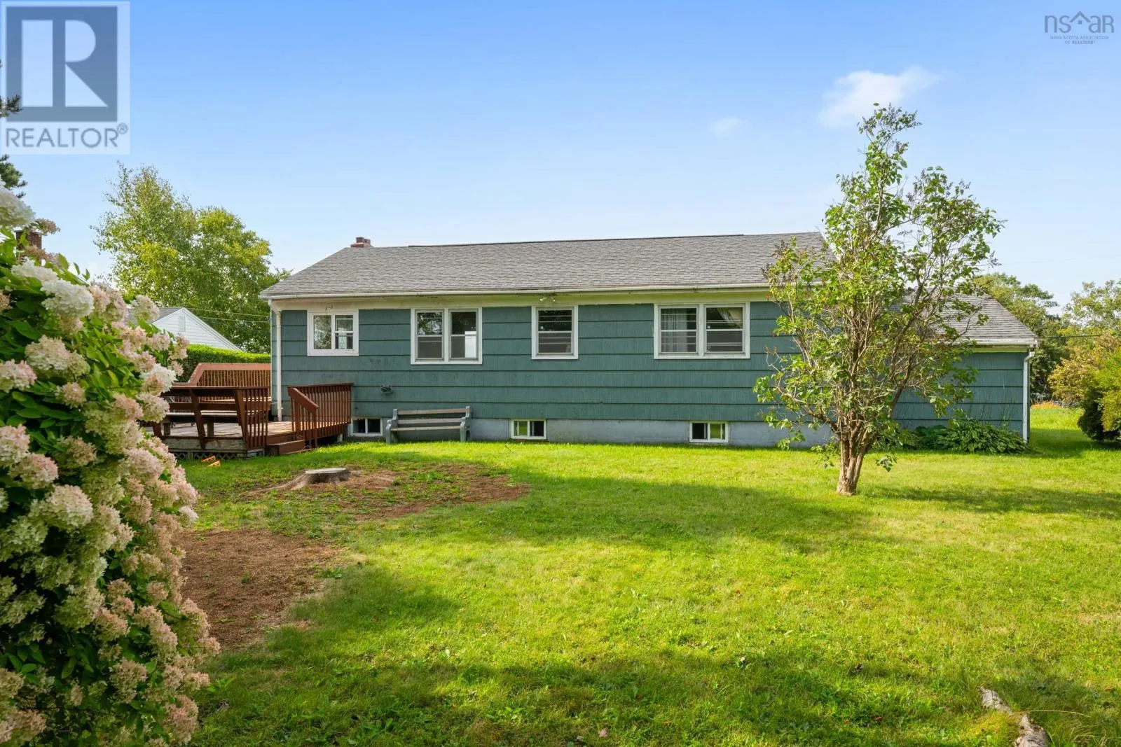 31 Raymoor Drive