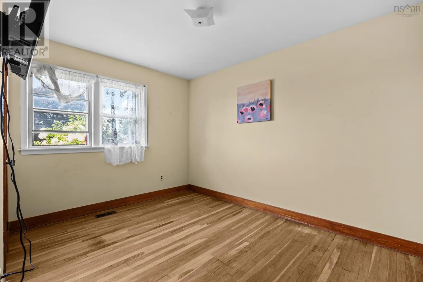 31 Raymoor Drive
