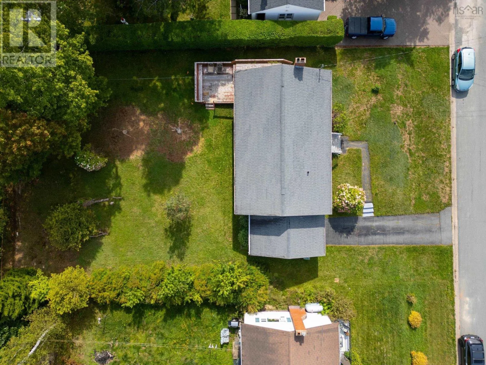 31 Raymoor Drive