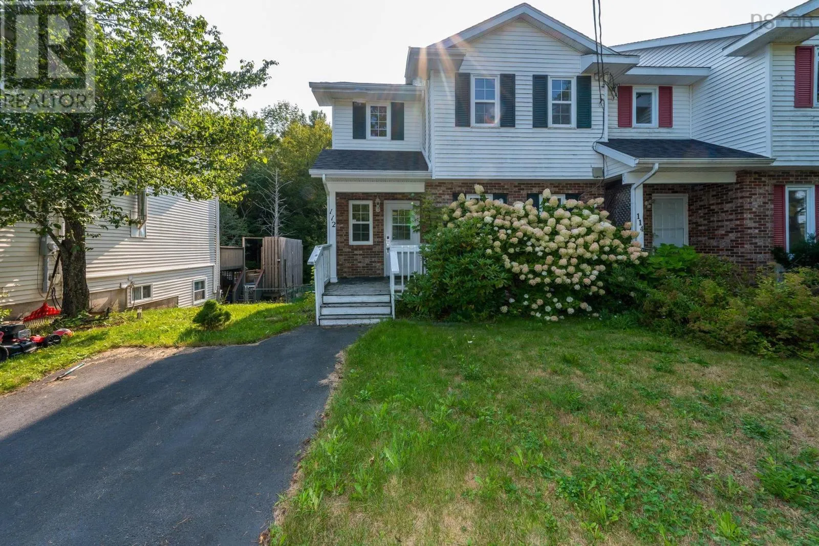 112 Bruce Drive