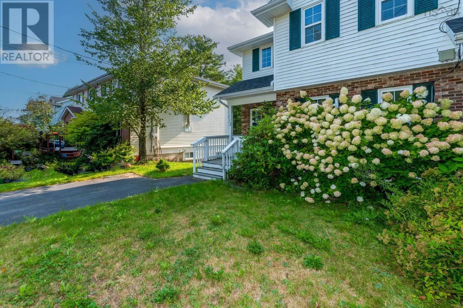 112 Bruce Drive