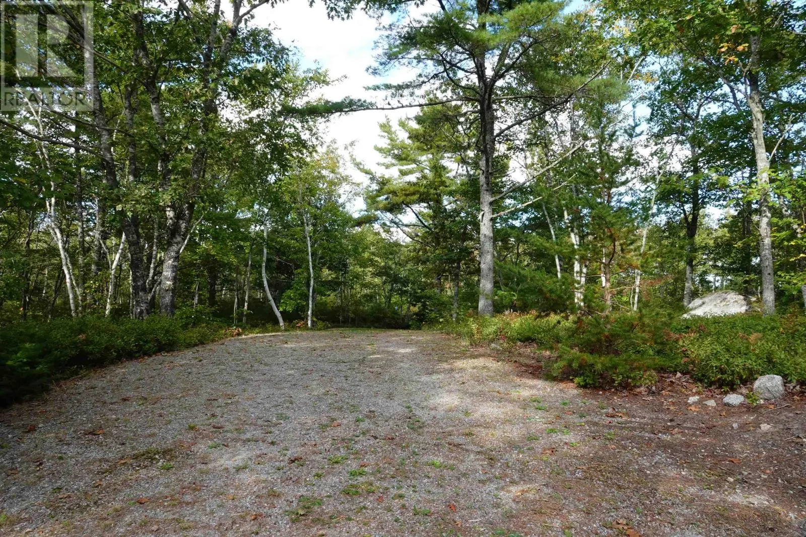 287 Long Lake Road