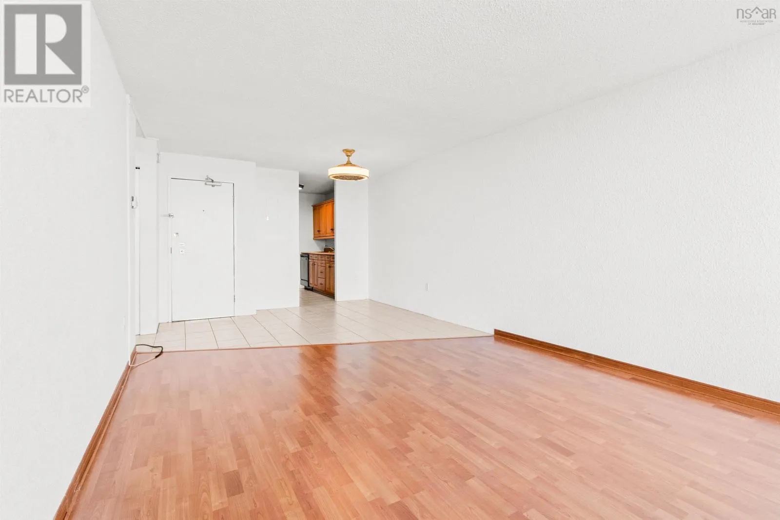 1202 5572 North Ridge Road