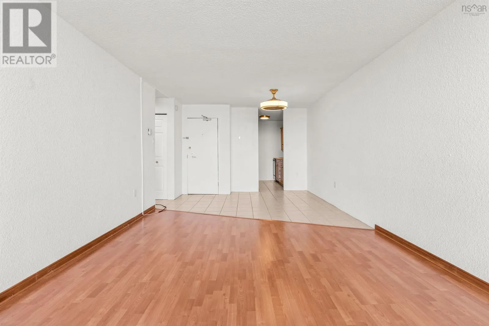 1202 5572 North Ridge Road