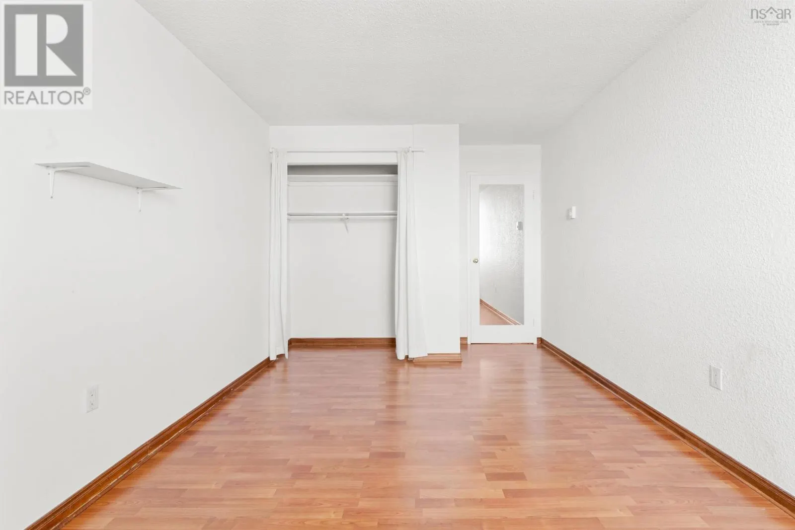1202 5572 North Ridge Road