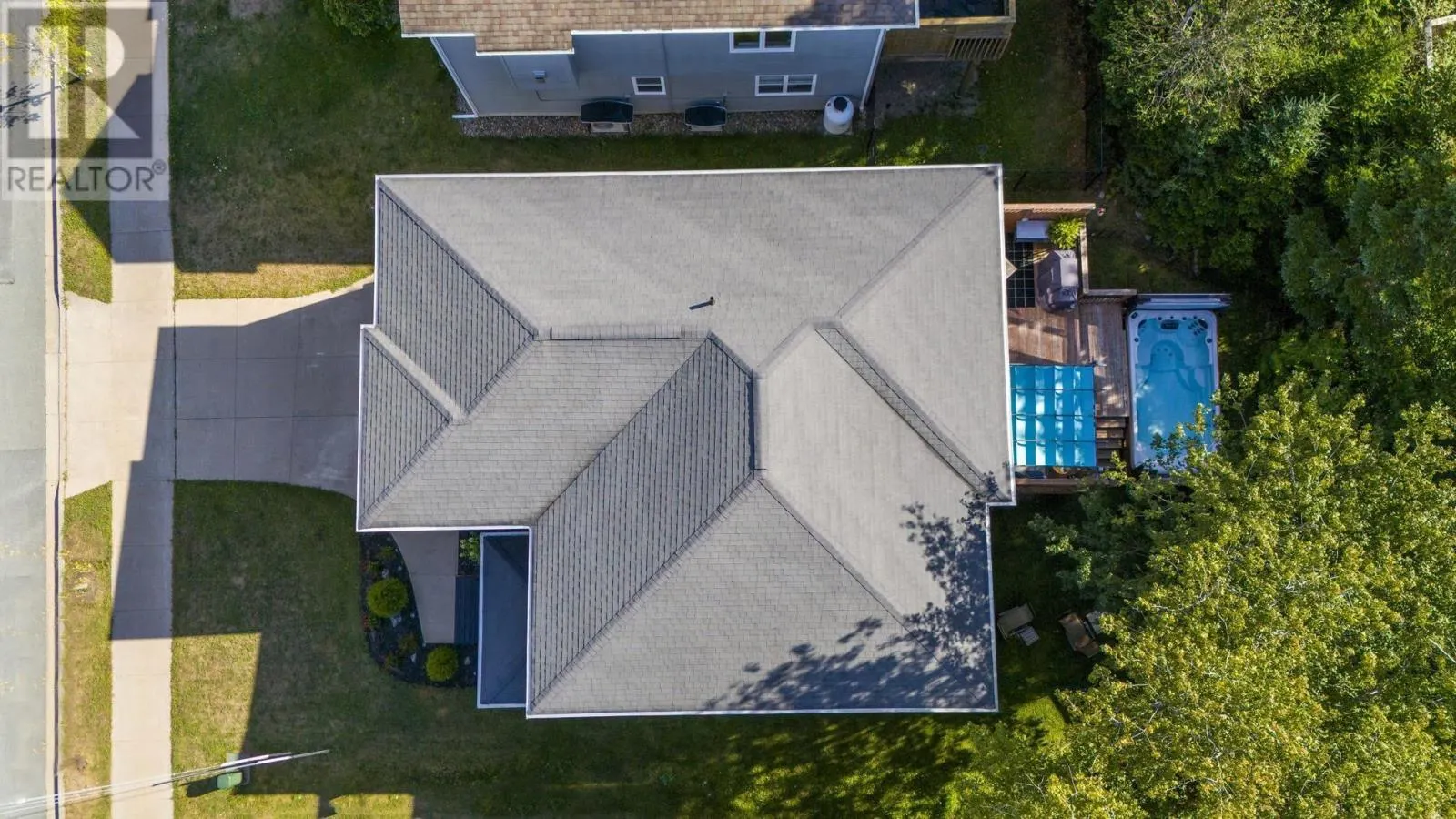 220 Maple Grove Avenue