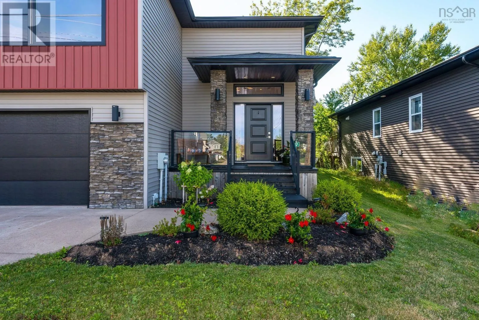 220 Maple Grove Avenue