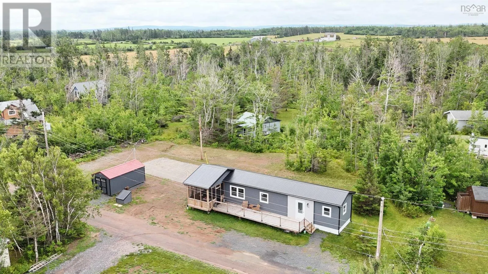 124 & 115 Red Cliff Drive