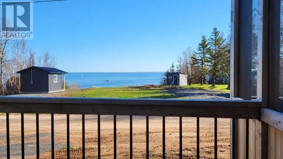 124 & 115 Red Cliff Drive