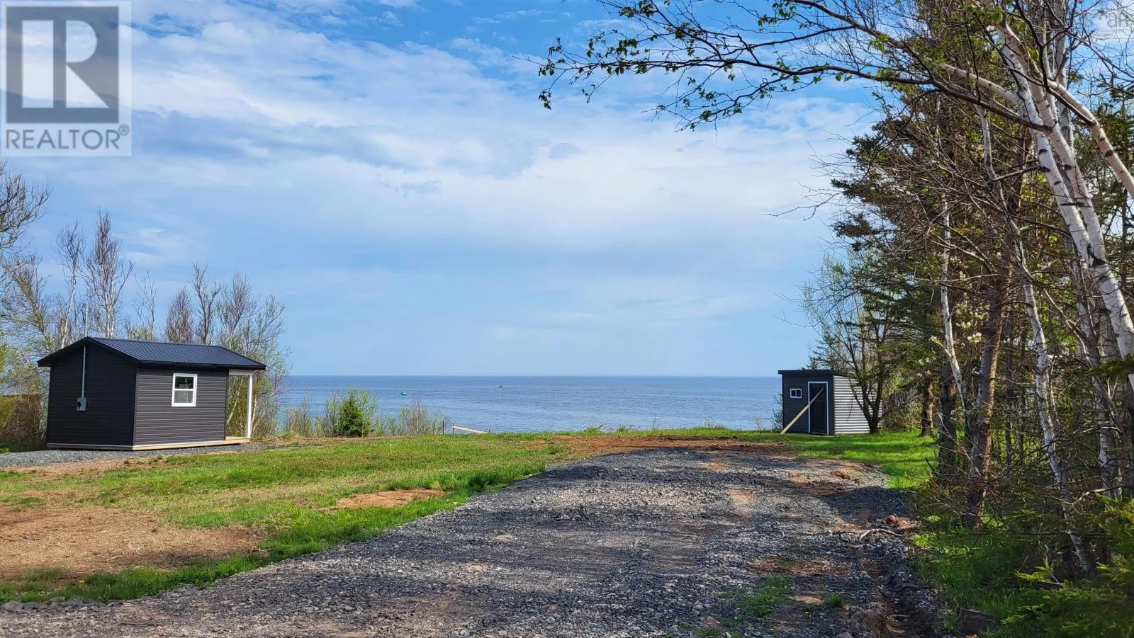 124 & 115 Red Cliff Drive