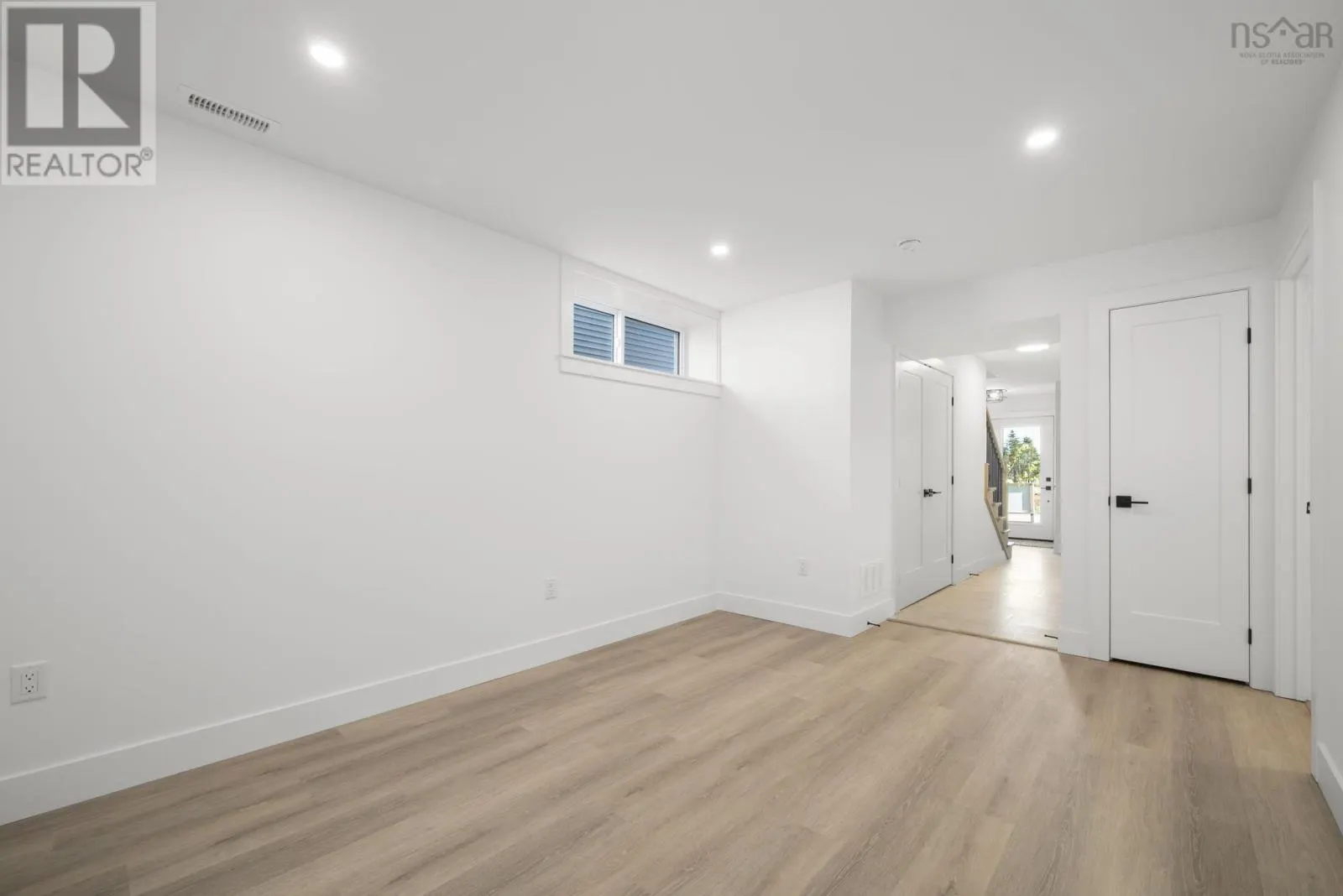 136 Provence Way