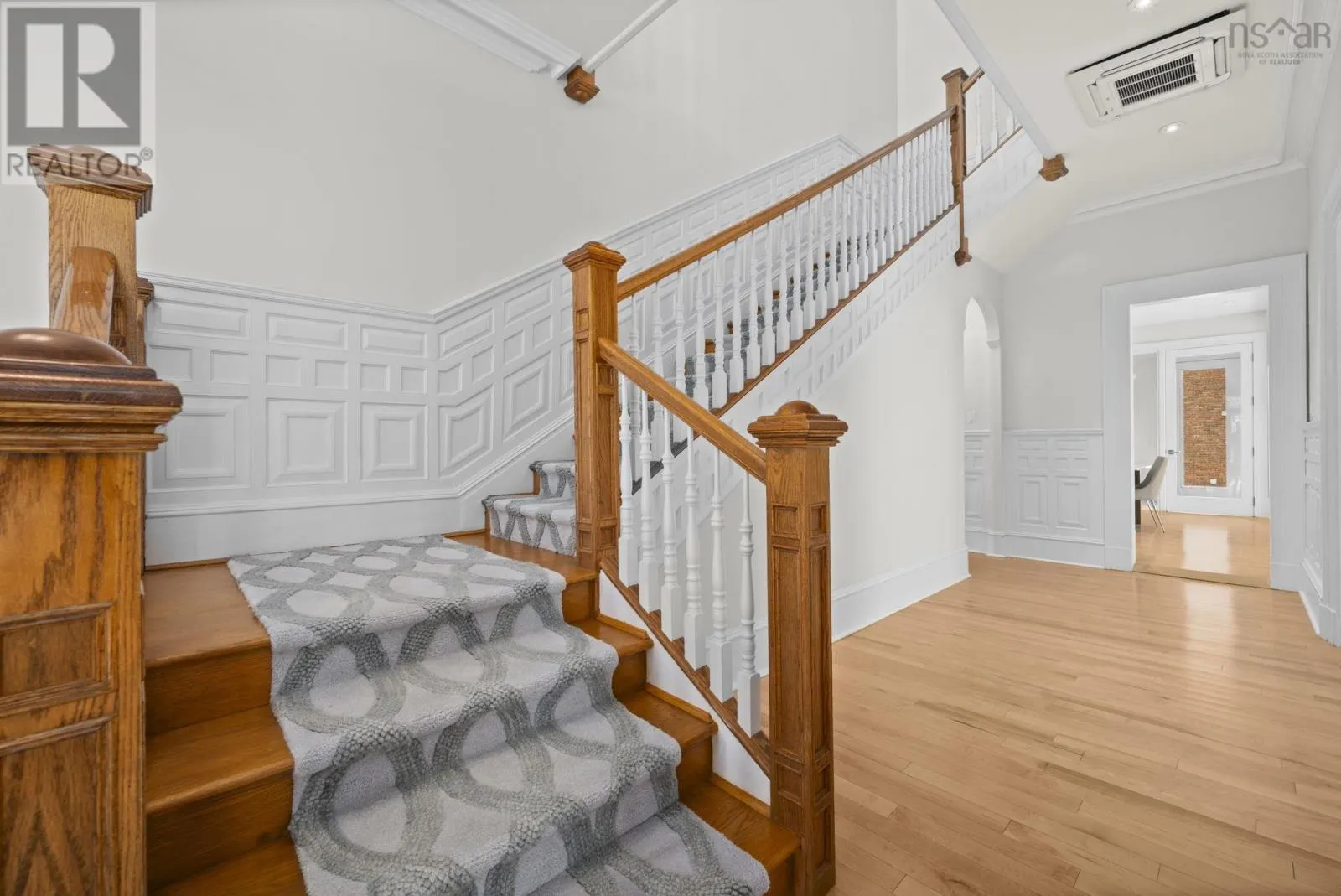 545 Young Avenue