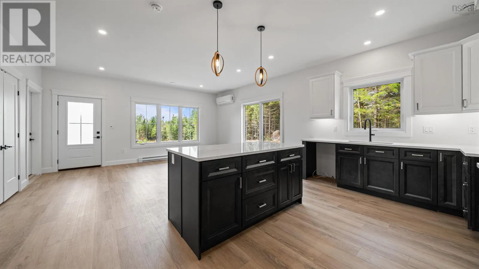 121 Grandview Terrace